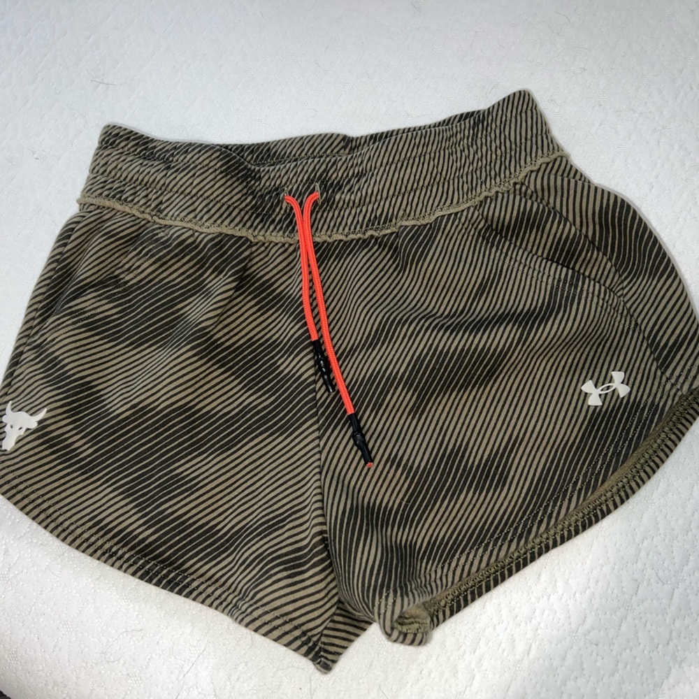 Project Rock Fleece Printed Size Small - Picture 2 of 6